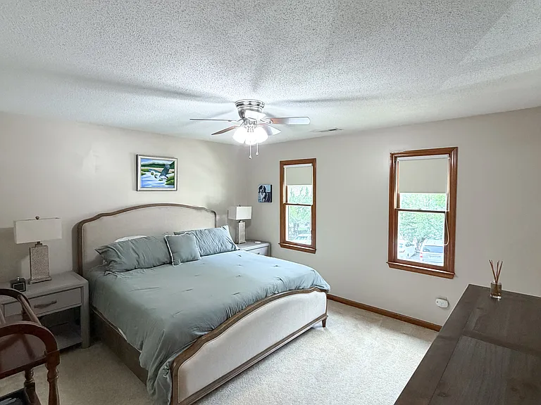 6530 Thetford Ct — Photo 8