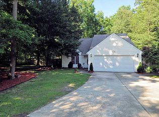 1 Gency Ln, Hampton, VA 23666