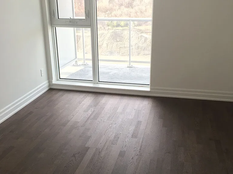 18 Rouge Valley Dr W #605C — Photo 5