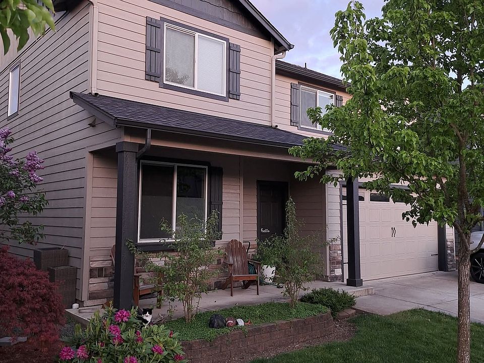 2nd image of 218 Sumac Ct