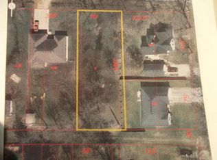 310 Kennan St, Centralia, MO 65240