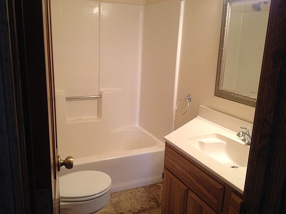 3576 Liese Bath 3 Lower Level
