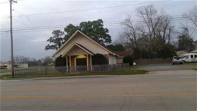 1st image of 4401 E Fm 517