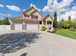 971 S Kays Dr, Kaysville, UT 84037