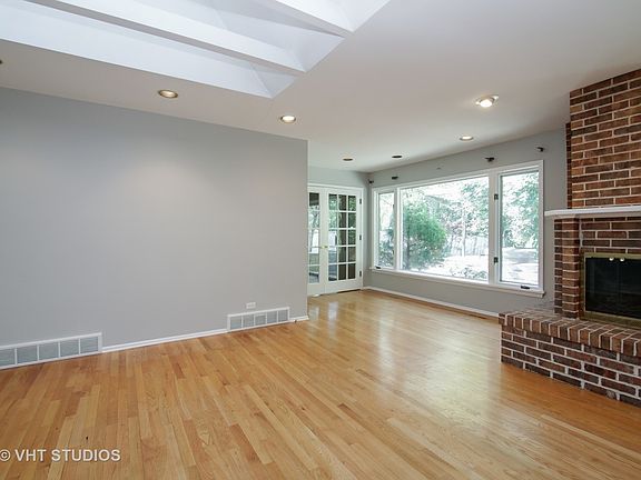 4th image of 1108 White Mountain Dr