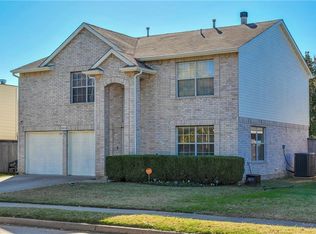 9024 Elbe Trl, Fort Worth, TX 76118