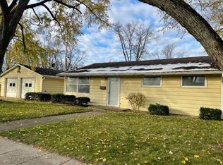 654 N Jackson St, Nappanee, IN 46550