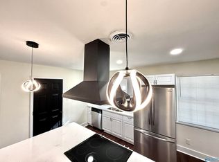 3705 Cerro Vista St SW, Huntsville, AL 35805