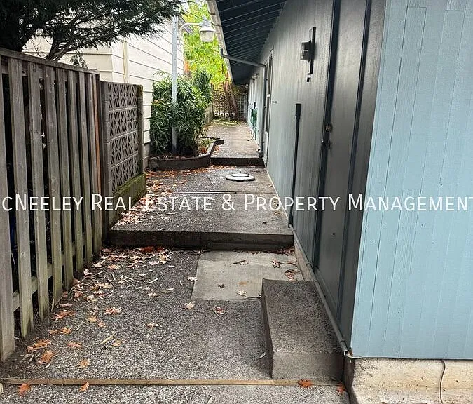 5238 SE 33rd Ave — Photo 17