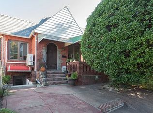 5141 Gorsline St, Elmhurst, NY 11373