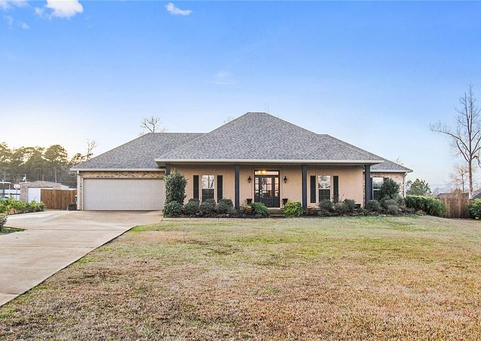 1st image of 3024 Wesley Cir