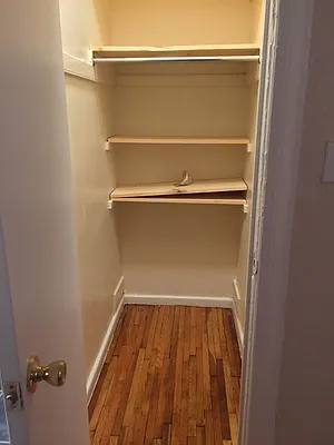 Rented by Lang Realty LLC | media 5