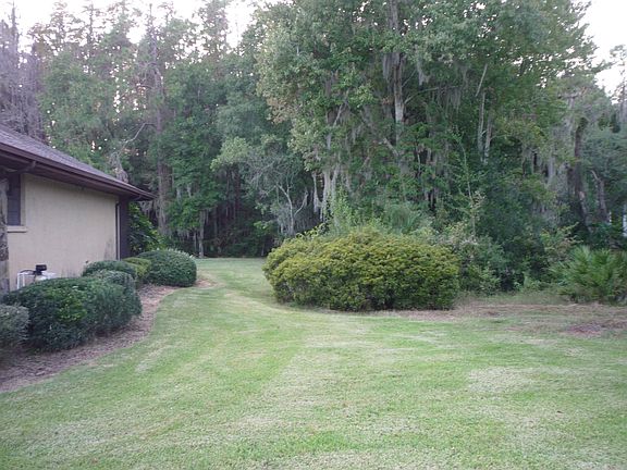 3rd image of 5205 Fox Hunt Dr.