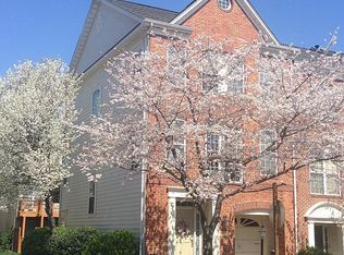 8056 Yarmouth Forest Pl, Vienna, VA 22180