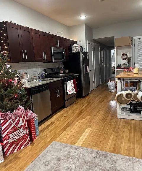 3044 Richmond St #3 — Photo 10