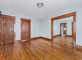 23-25 Algonquin Pl, Springfield, MA 01104