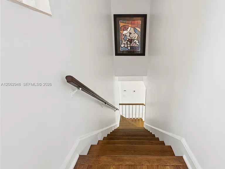 420 Aledo Ave — Photo 26