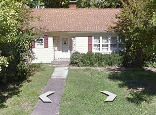 1100 W College St, Carbondale, IL 62901