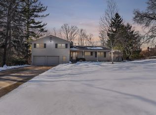 3011 Provincial Dr, Ann Arbor, MI