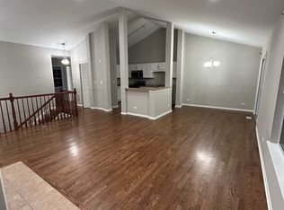 (Undisclosed Address), Bartlett, IL 60103