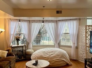 1106 Buttonwood St #B, Philadelphia, PA 19123
