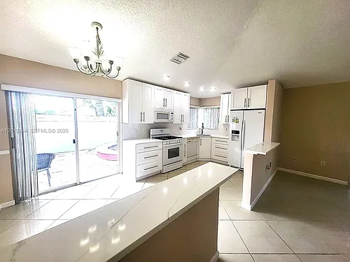 13524 NW 5th Ct Photo 1