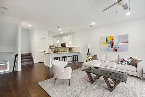 5903 Lindell Ave #B — Photo 4