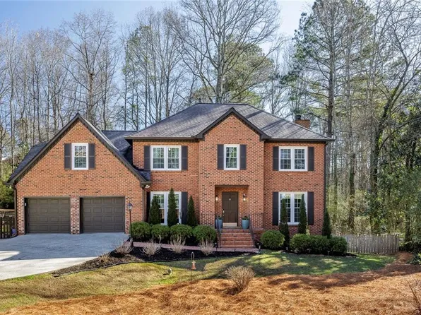 6990 Northgreen Dr, Sandy Springs, GA 30328