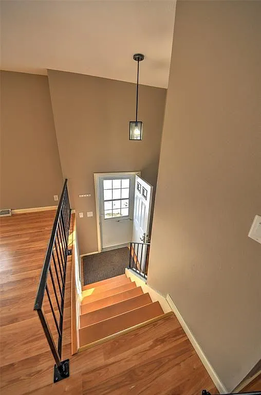 4 bed, 1494 sqft, $2,000 — Photo 3