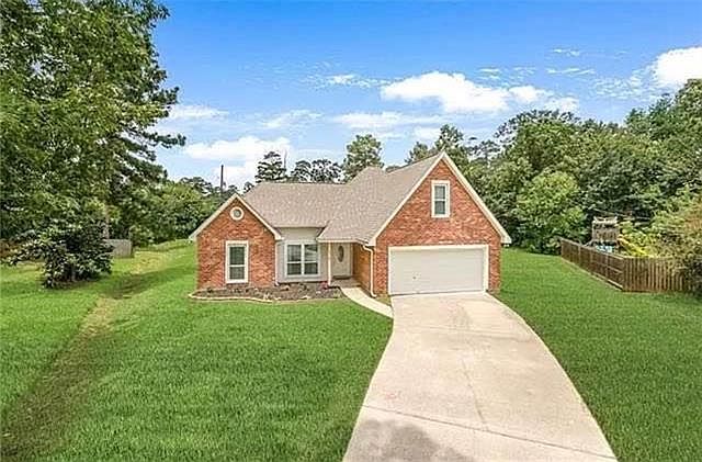 1st image of 316 Live Oak Ct