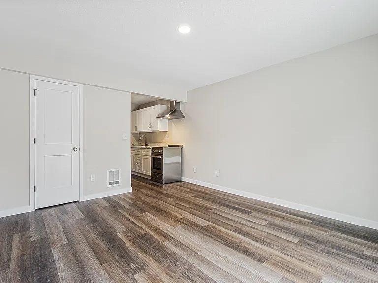 1203 Regents Blvd — Photo 5