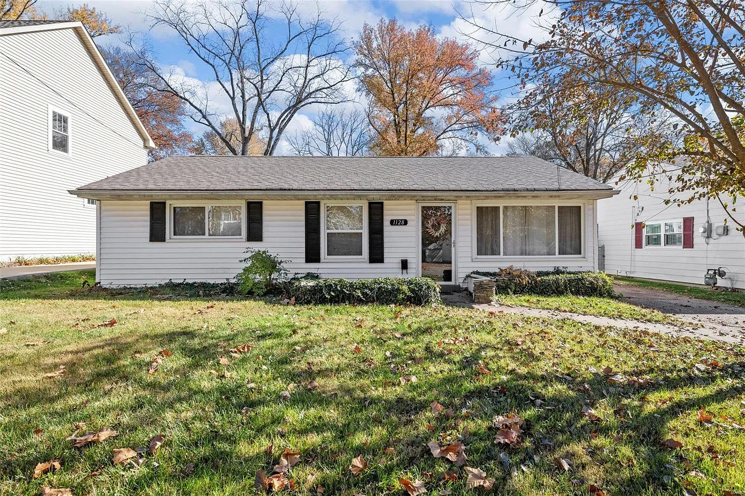 1128 Missouri Ave photo 1