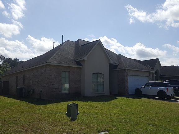 2nd image of 25912 Willow Wood St