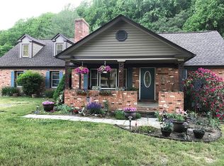 4042 Pine Grove Rd, Stanley, VA 22851