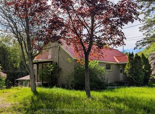 1636 Stagecoach Rd, Ottawa, ON K4P 1M1