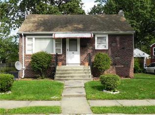 58 Commercial Ave, Avenel, NJ 07001