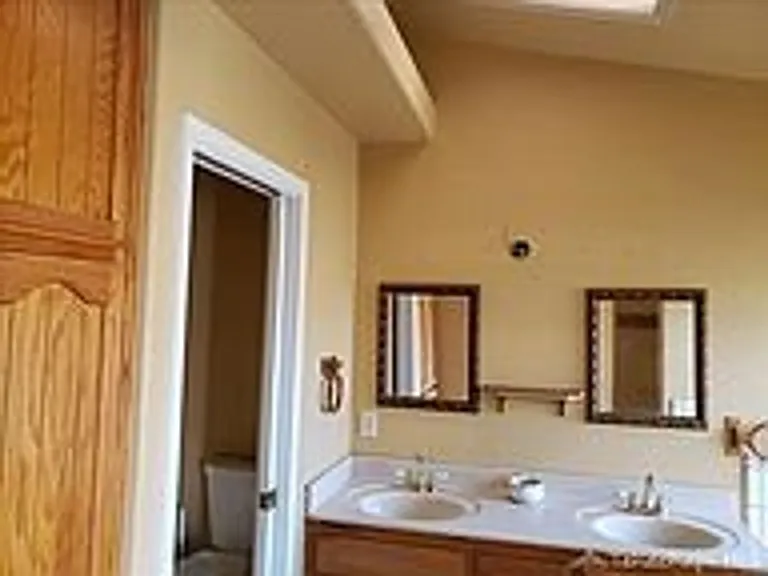 20351 Tamarac Dr — Photo 29