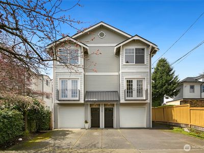 125 20th Avenue E #B, Seattle, WA, 98112