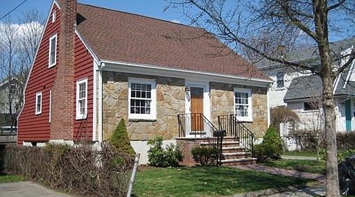 1st image of 144 E Elm Ave