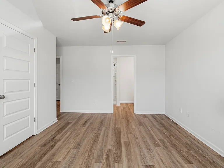 17490 Jakes Dr — Photo 13