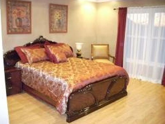 5th image of 24 Bramble Ct #206