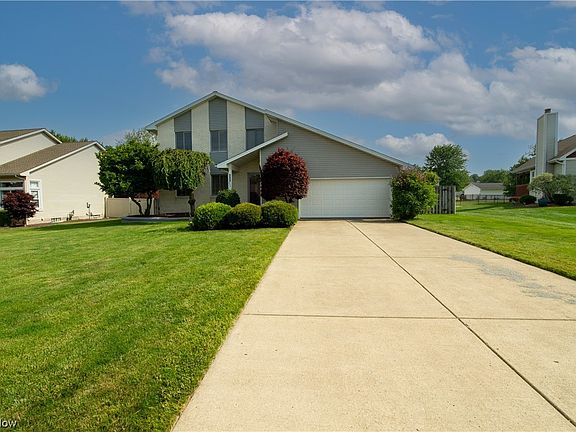 2nd image of 1343 Pheasant Ct