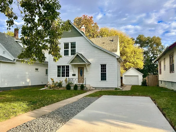 4211 Orleans Ave, Sioux City, IA 51106