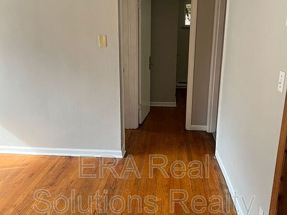 5th image of 4260 Delridge Dr APT 4