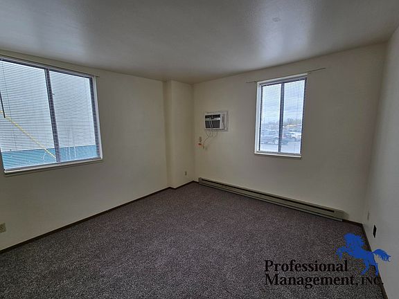 4th image of 13 N 32nd St #5