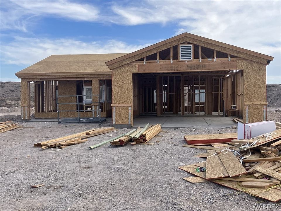 2nd image of 2672 Eagle Rock Trail