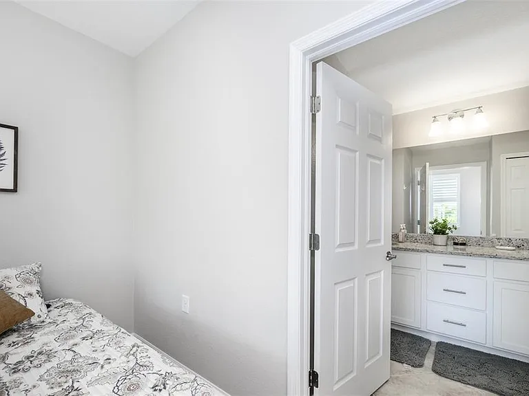14061 Heritage Landing Blvd #411 — Photo 42