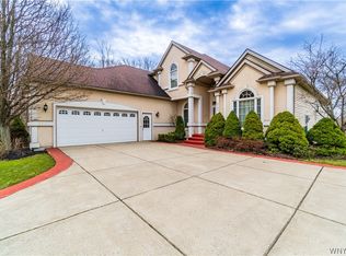 3183 Lakeview Rd, Hamburg, NY 14075