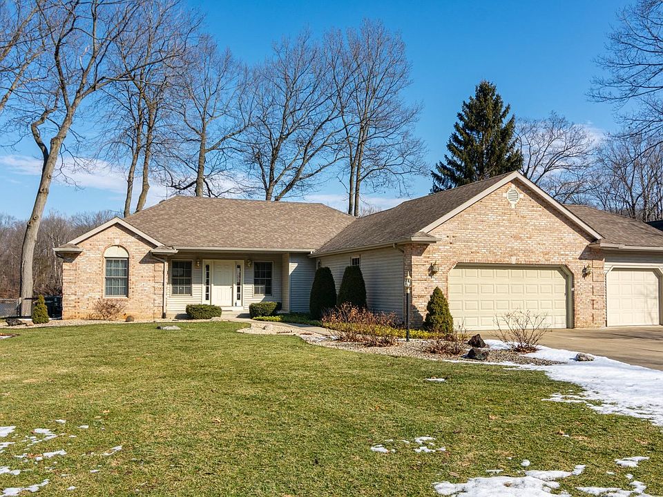 1st image of 1551 Echo Valley Dr