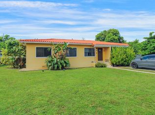 50 W 53rd St, Hialeah, FL 33012